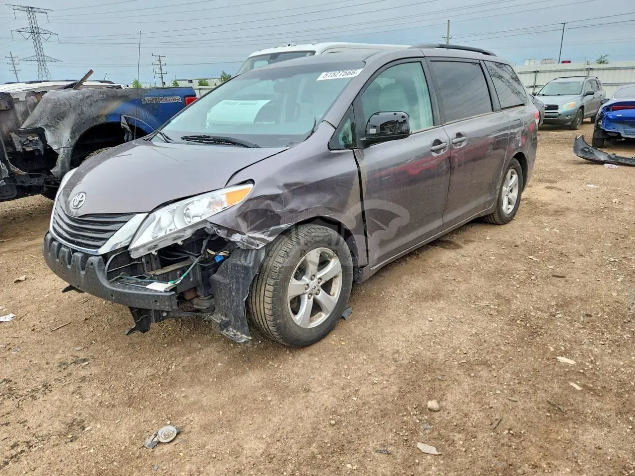 Toyota Sienna 3.5L 6 2012