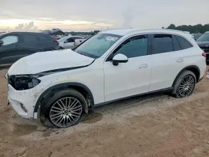 Mercedes-Benz GLC 2.0L 4 2026