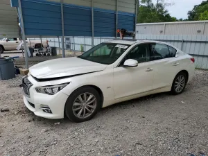 Infiniti Q50 2.0L 4 2017