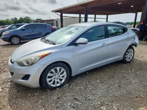 Hyundai Elantra 1.8L 4 2012