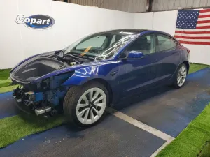 Tesla Model 3 2022