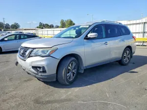 Nissan Pathfinder 3.5L 6 2017