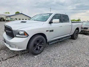 RAM 1500 5.7L 8 2017