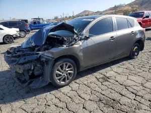 Mazda 3 2.0L 4 2012