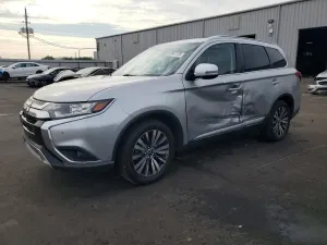 Mitsubishi Outlander 2.4L 4 2019