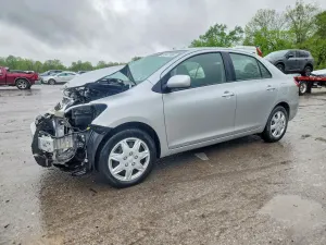 Toyota Yaris 1.5L 4 2012