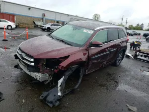 Toyota Highlander 3.5L 6 2018
