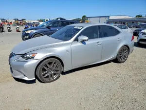Lexus IS 2.0L 4 2016