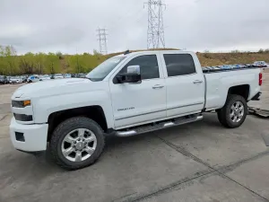 Chevrolet Silverado 1500 6.6L 8 2018