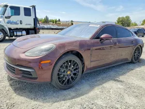 Porsche Panamera 3.0L 6 2018