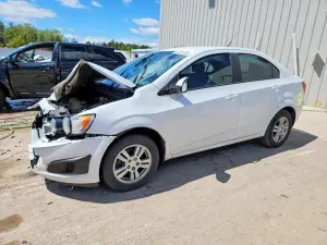 Chevrolet Aveo (Sonic) 1.8L 4 2012