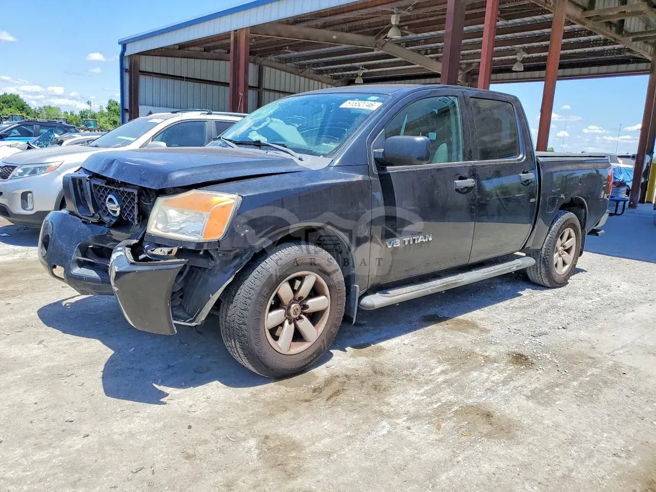 Nissan Titan 5.6L 8 2012