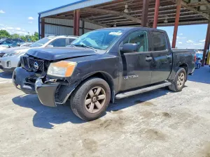 Nissan Titan 5.6L 8 2012