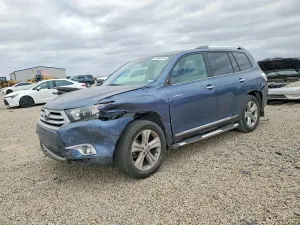 Toyota Highlander 3.5L 6 2013