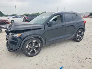 Volvo XC40 2.0L 4 2022