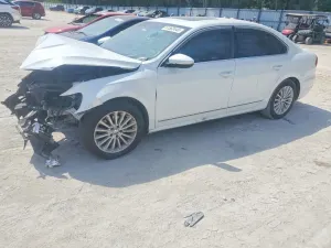 Volkswagen Passat 1.8L 4 2016
