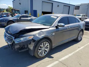 Ford Taurus 3.5L 6 2013