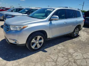 Toyota Highlander 3.5L 6 2013