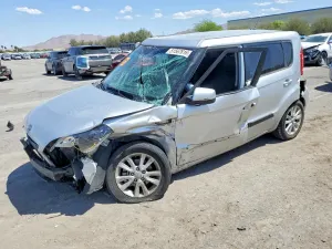 Kia Soul 2.0L 4 2012
