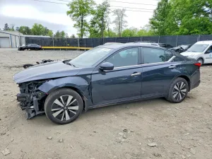 Nissan Altima 2.5L 4 2022