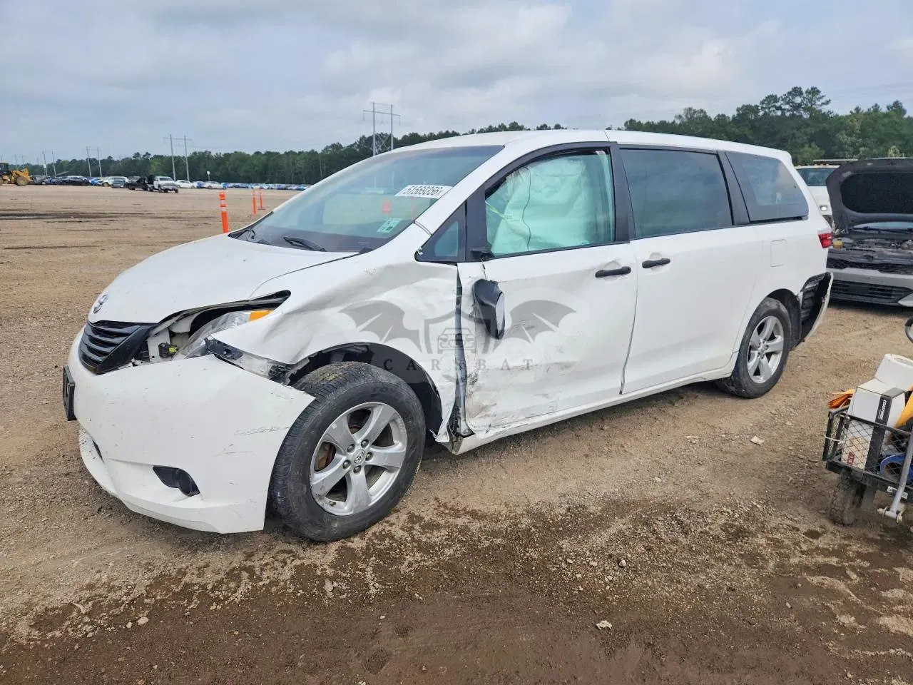 Toyota Sienna 3.5L 6 2016