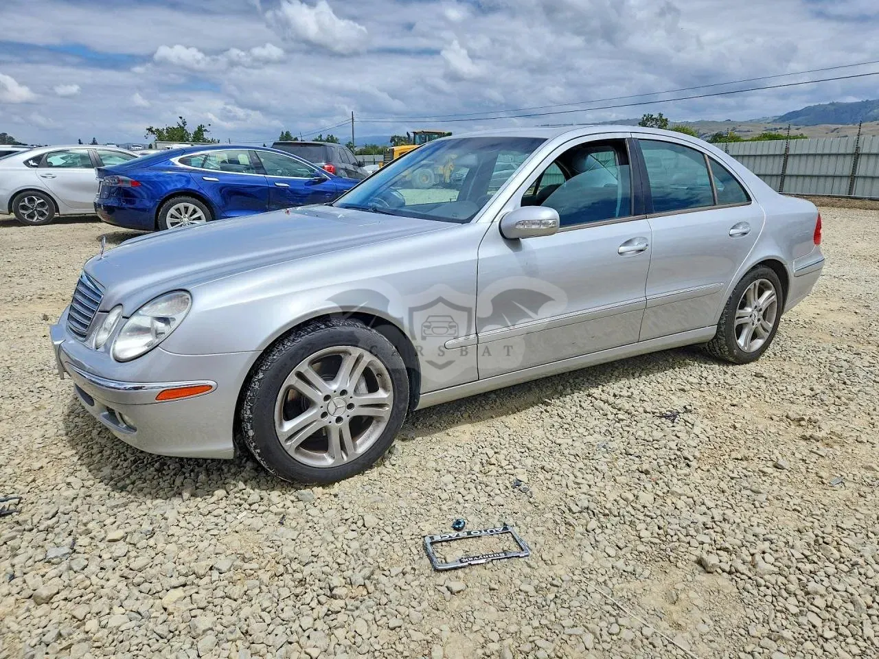 Mercedes-Benz E 5.0L 8 2004