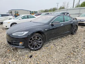 Tesla Model S 2020