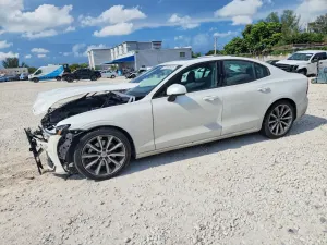 Volvo S60 2.0L 4 2019