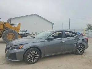 Nissan Altima 2.5L 4 2023
