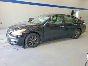 Nissan Altima 2.5L 4 2015