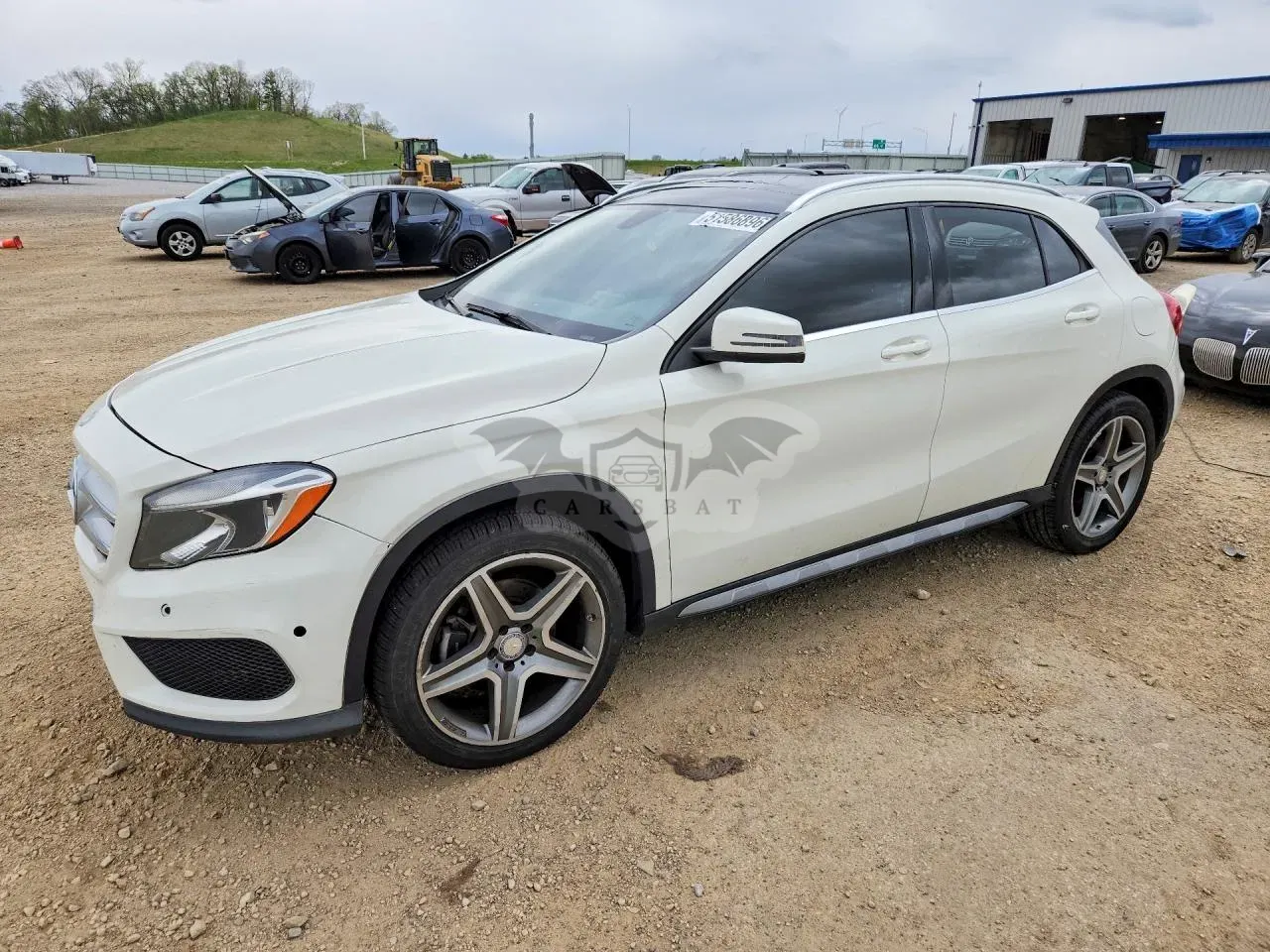 Mercedes-Benz GLA 2.0L 4 2015