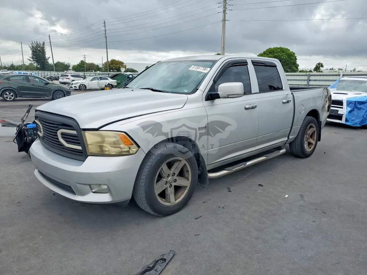 Dodge RAM 5.7L 8 2011