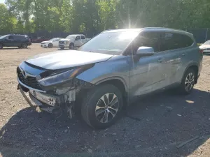 Toyota Highlander 3.5L 6 2021