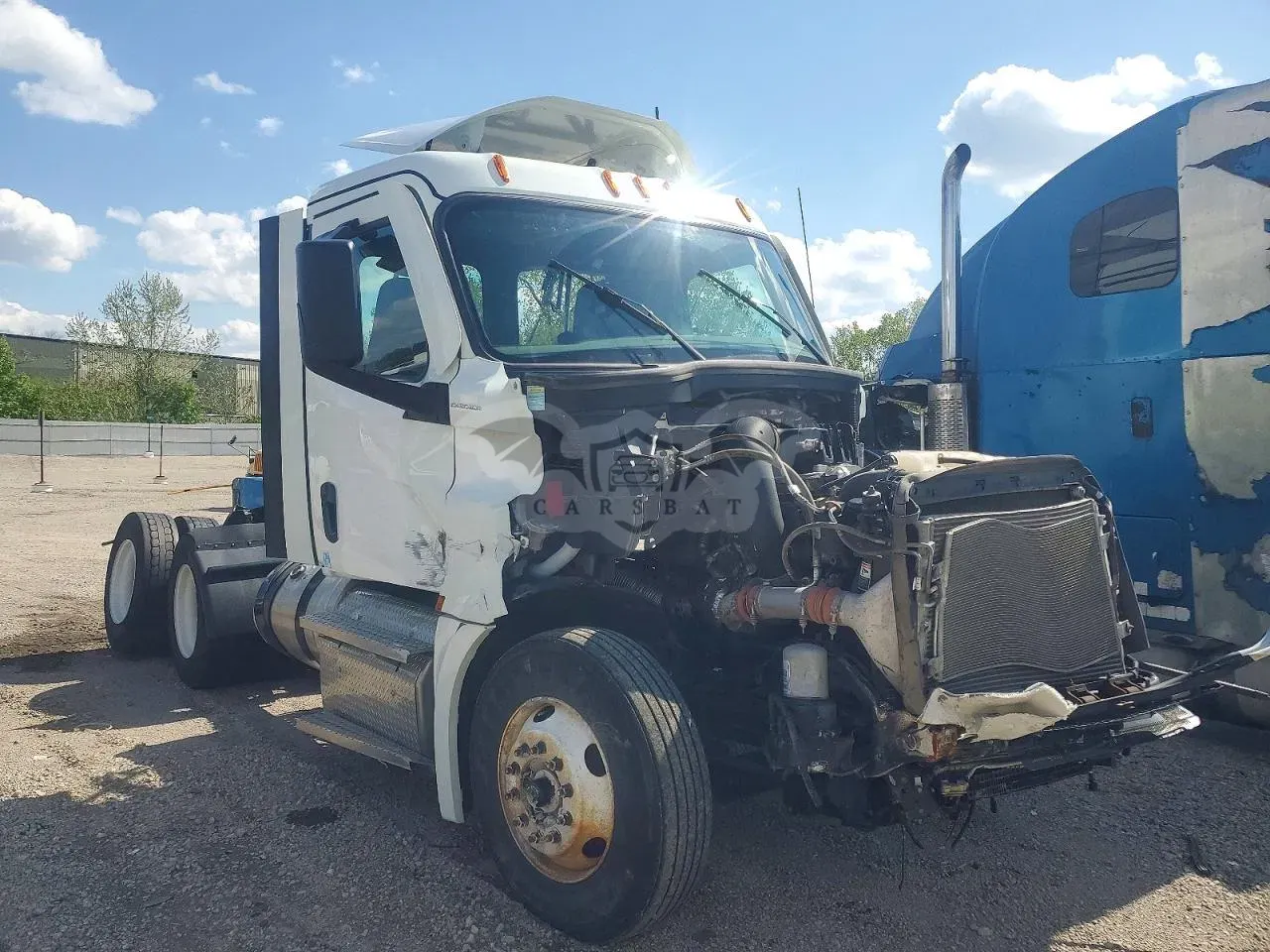 Freightliner Cascadia 12.8L 6 2024