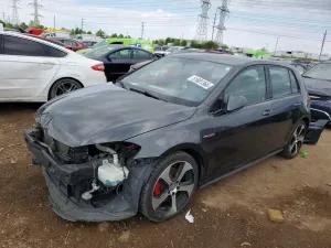 Volkswagen Golf 2L 4 2015