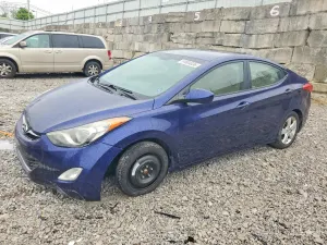 Hyundai Elantra 1.8L 4 2013