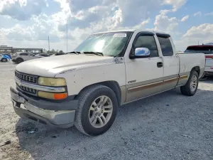 Chevrolet Silverado 1500 4.8L 8 2002