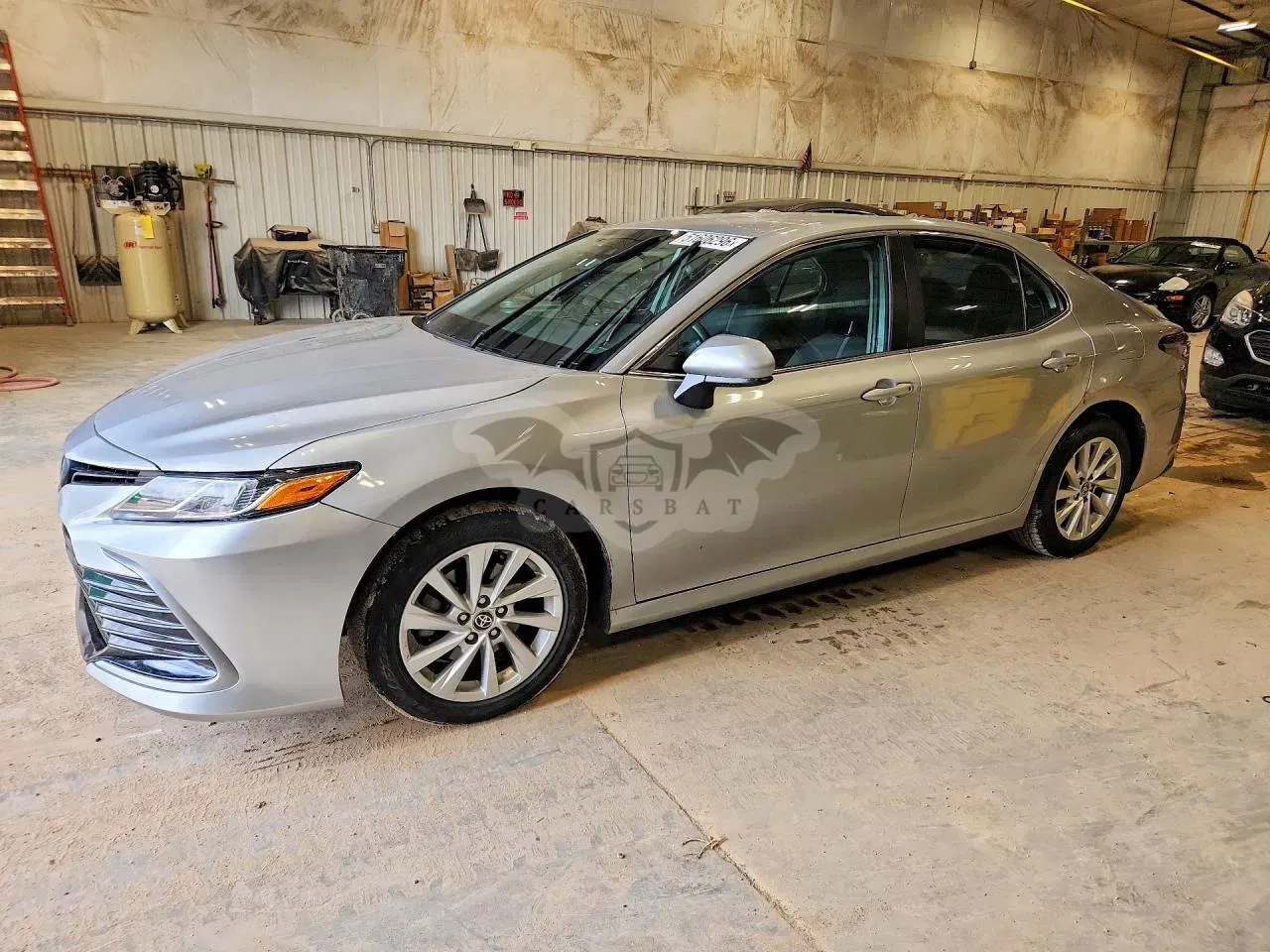 Toyota Camry 2.5L 4 2021