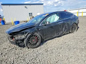 Tesla Model X 2020