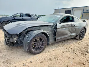 Ford Mustang 2.3L 4 2019