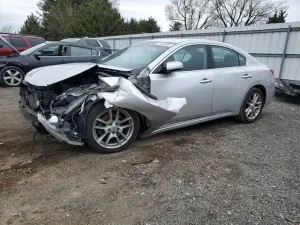 Nissan Maxima S 3.5L 6 2011