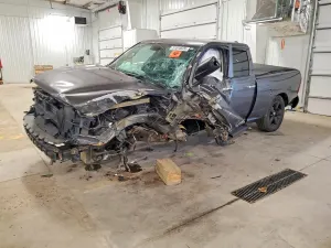 RAM 1500 5.7L 8 2015