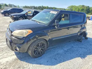 Kia Soul 2.0L 4 2013