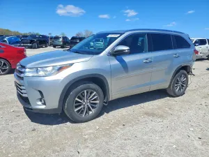 Toyota Highlander 3.5L 6 2018