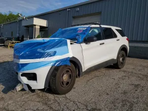 Ford Explorer 3.3L 6 2022