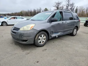 Toyota Sienna 3.3L 6 2004