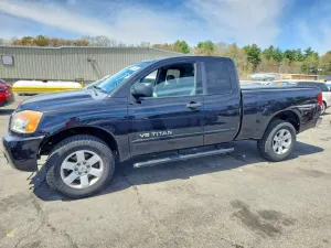 Nissan Titan 5.6L 8 2011