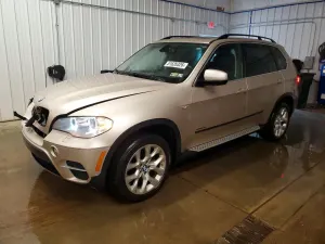 BMW X5 3.0L 6 2013