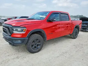 RAM 1500 5.7L 8 2021
