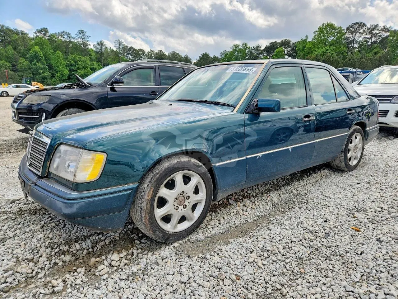 Mercedes-Benz E 3.2L 6 1995